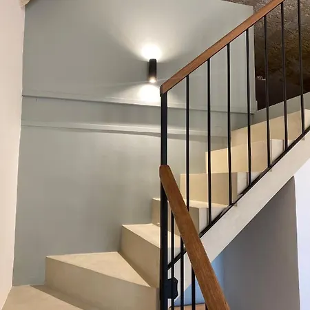 Avec Piscine Privee Dans Pour 6 Personnes * Uzes