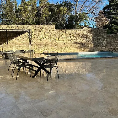 公寓 Avec Piscine Privee Dans Pour 6 Personnes 于泽斯