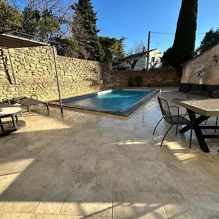 Avec Piscine Privee Dans Pour 6 Personnes 公寓